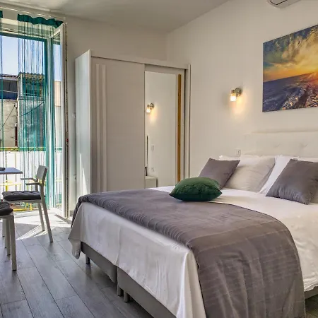 Smartmini Lägenhet *